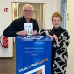 Die Main-Post-Logistik GmbH übernahm auch 2025 wieder das Versenden der Weihnachtskarten für die Freunde der Schweinfurter Kindertafel