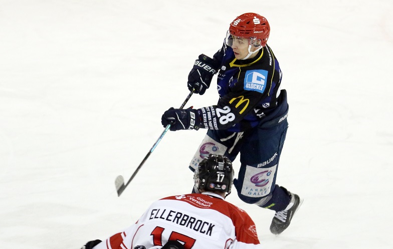 Bei den Mighty Dogs wird´s nie langweilig: Platz eins ist wieder da nach dem aufregenden 6:4 gegen Grafing