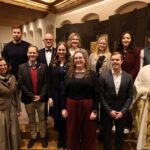 „Die Kirche sendet Sie aus“: Weihbischof Paul Reder verleiht fünf Frauen und drei Männern die Missio canonica