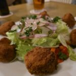 Essen wie Gott in Franken: Der Salat mit Hähnchen-Nuggets in Rüdenhausen