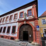 „Lese-Woll-Nachmittag“: Neues Angebot in der Volkacher Stadtbibliothek