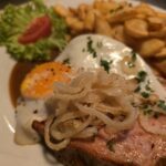 Essen wie Gott in Franken: Leberkäs´ und Rahmschnitzel im Gasthaus Glückstein