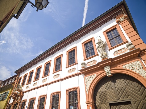 Stadtbibliothek Volkach richtet den Kreisentscheid im Vorlesewettbewerb der 6. Klassen 2026 aus