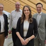 Landrat und Bürgermeister unterstützen Angelina Seiler, denn die 21-Jährige aus Stammheim möchte 68. Fränkische Weinkönigin werden