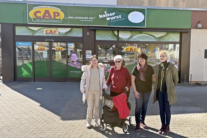 „Deutschhofmarktplatz darf nicht veröden“: Der Bäcker im CAP-Markt ist weg, die Initiative Zukunft.ödp appelliert an die Bürger