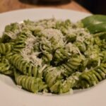 Koch´s mal ein und genieß´ es das ganze Jahr: Der Vorrat an Bärlauchpesto ist wieder aufgefüllt