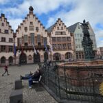 Fahr mal hin und schau´s mal an: Wenn die Landeier vor der Frankfurter Skyline staunen…