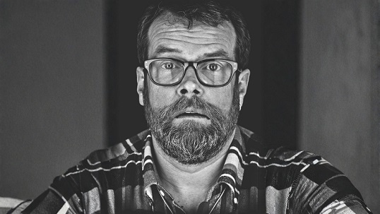 Kabarettist Jochen Malmsheimer kommt mit seinem Programm „Halt mal, Schatz!“ in den Kulturboden Hallstadt