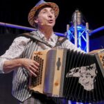 „Schackalacka“: Für den Auftritt von Oti Schmelzer in der Doppelsporthalle in Litzendorf gibt´s noch Tickets