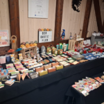 Tag der offenen Tür: Der BastelFlori feiert am Freitag in Geldersheim sein 5-jähriges Bestehen