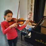 Bühne frei für junge Künstler: Musikschulkonzert lädt zum Entdecken musikalischer Talente ein