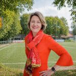 Anja Weisgerber freut der abgebaute Sanierungsstau: Neuer Kunstrasenplatz in Schwebheim wird mit 410.000 Euro vom Bund gefördert