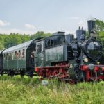 Museumsbahn dampft wieder durch das obere Streutal: Saisonstart für das Rhön-Zügle am 3. Mai