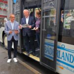 Ganz entspannt zu den schönsten Orten der Region: Die Freizeitbussaison 2026 startet am 1. Mai