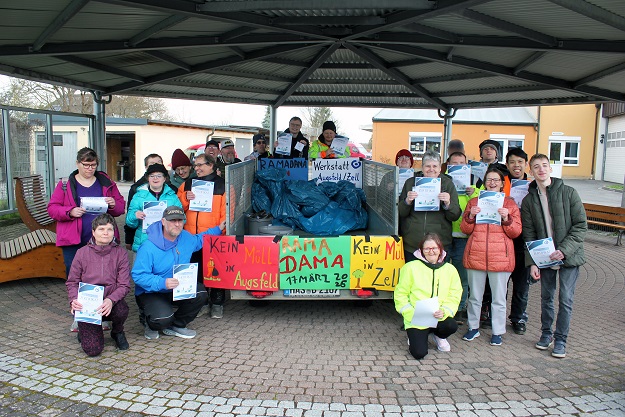 Augsfelder Lebenshilfe-Werkstatt setzt starkes Zeichen für Umweltschutz und sammelt beim „Rama dama“ 69 Kilogramm Müll ein