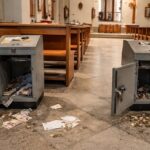 Wer hat zwei Opferstöcke in der Kirche der „Heiligen Familie“ gewaltsam geöffnet und daraus den Inhalt entwendet?