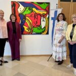 Farben des Nordens im Landratsamt: Ausstellung „NÖRDLICHES“ der Künstlerin Christine Wedell eröffnet