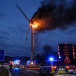 Windrad an der A7 geriet in Brand: Das sorgte für einen Großeinsatz für Feuerwehr und Polizei