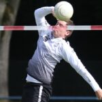 Probleme nur im zweiten Satz: Oberndorfer Faustball-Herren starten furios, die Damen verlieren wie erwartet – FOTOS & VIDEO!