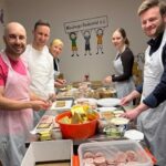 Wirtschaftsjunioren Würzburg unterstützen die Kindertafel mit tatkräftigem Einsatz und Spende