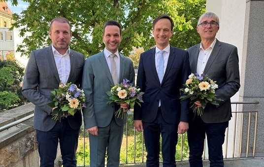 Reine Männerrunde: Manuel Kneuer ist gewählter Stellvertreter des Landrats Florian Töpper, Stefan Rottmann und Thomas Vizl sind die weiteren