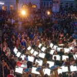 „Around the world“: Traditionelle Pfingstserenade des Symphonischen Blasorchesters Volkach am 24. Mai