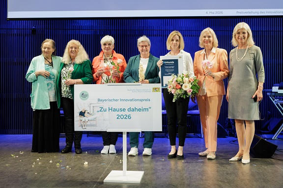 Bayerns Sozialministerin Ulrike Scharf: „Alle sollen so lange wie möglich selbstbestimmt zuhause leben können“