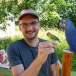 Ein Thementag zur bunten Welt der Papageien: Der Welt-Papageien-Tag in der Wilhelmaschule