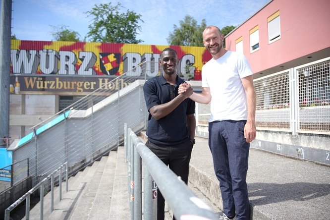 Nach 18 Toren und zehn Vorlagen: Angreifer Tarsis Bonga verlängert bei den Würzburger Kickers
