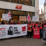 ver.di Fachbereich Handel organisiert einen Streik bei beiden H&M Filialen in Würzburg