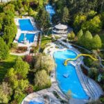 Nach dem gelungenen Start in die Freibadsaison beim Terrassenschwimmbad Bad Kissingen dürfte die Hitze für ein starkes Badewochenende sorgen