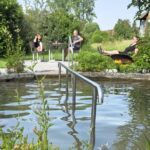 Fahr mal hin und halt die Füße rein: Das wunderschöne Kneipp-Becken abseits von Ermershausen – VIELE FOTOS!