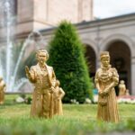 Skulptureninstallation von Ottmar Hörl im Kurgarten eröffnet: Bad Kissingen wird zur Bühne für Sisi und Ludwig II.