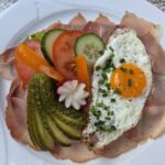Essen wie Gott in Franken: Leberkäs´ mit Bratkartoffeln und der Stramme Max im Landgasthof Bärenburg