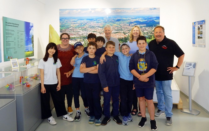 Die fünfte Klasse der Internationalen Schule Mainfranken besuchte das Industriemuseum Schweinfurt