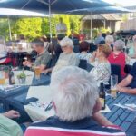 Nicht wegsehen, sondern Vorbild sein: Die Schweinfurter Tafel feiert ihr Sommerfest der ehrenamtlichen HelferInnen