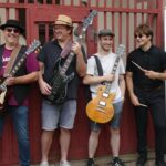 Open-Air-Konzert mit der Schulband „GrooveXperience“ auf dem Kirchplatz in Lohr am Main