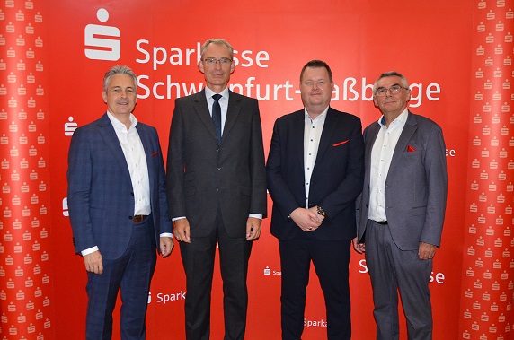 Kommunal-Frühstück der Sparkasse: (Welt-)Wirtschaft im Wandel beschäftigt Kommunen