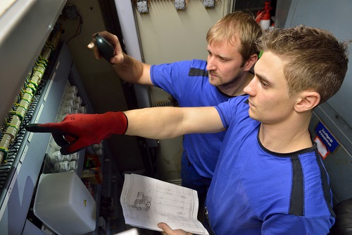 Über 2.000 freie Lehrstellen im unterfränkischen Handwerk bieten jungen Menschen beste Chancen auf einen erfolgreichen Berufsstart