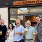 Mehr Lebensqualität und Erhalt der Dorfstrukturen: Neumooser Brauhaus in Moos eröffnet