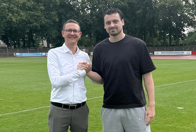 Der zuletzt vereinslose Innenverteidiger Pietro Besso aus Hessen soll den 1. FC Schweinfurt 05 verstärken