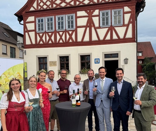 Silvaner und Domina: Zwei neue Landkreisweine aus Donnersdorf und Zeilitzheim sind Genuss-Botschafter