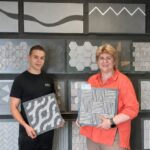 Informationen über die Entwicklung und die Zukunftspläne: Unternehmensbesuch der Stadt Schweinfurt bei der mäx tec GmbH