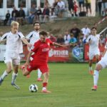 Grimms Märchen in der Nachspielzeit: Aubstadt bleibt ungeschlagen und jubelt spät – VIELE FOTOS!