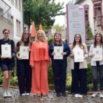 Bereit für neue Aufgaben: Fünf Nachwuchskräfte schließen ihre Ausbildung beim Landratsamt Kitzingen erfolgreich ab