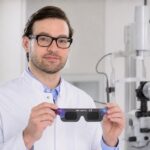 Die Sonnenfinsternis sicher betrachten: Am 12. August nicht auf den passenden Augenschutz verzichten!