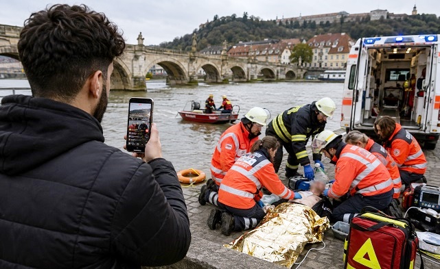 Anzeige gegen Gaffer: 43-Jähriger stürzt mit über 3,5 Promille in den Main – und ein Syrer streamt den Rettungseinsatz live auf TikTok