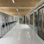 KinderUni Bad Neustadt lädt zu Entdeckungstour „Kunst & Kaserne“ ins Dokumentationszentrum Hainbergkaserne ein