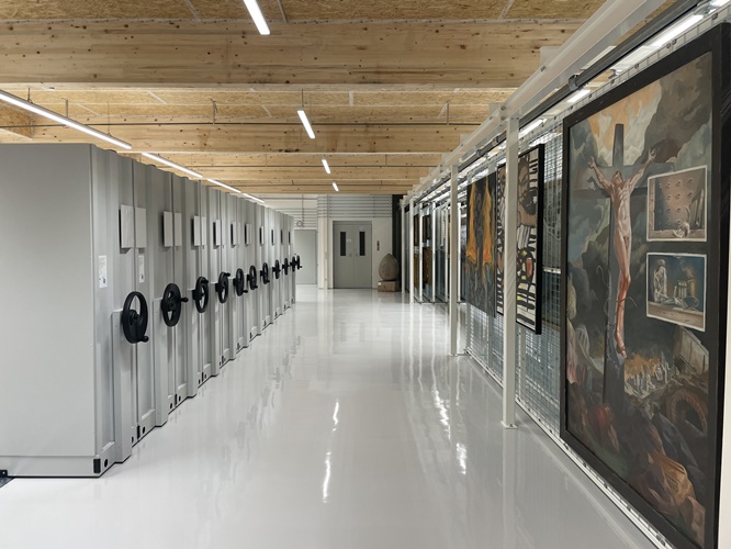 KinderUni Bad Neustadt lädt zu Entdeckungstour „Kunst & Kaserne“ ins Dokumentationszentrum Hainbergkaserne ein