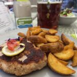 Essen wie Gott in Franken: Der Stern in Obererthal mit Fränkischem Cordon Bleu, Pasta mit Pfifferlingen und Distelhäuser Landbier
